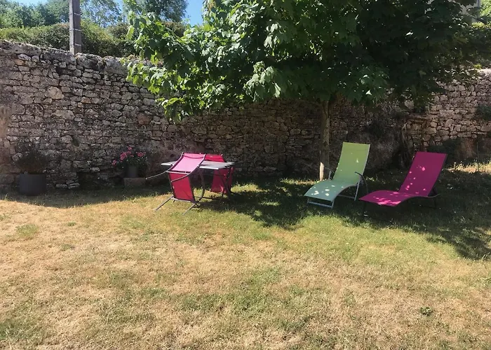 Дом отдыха Montalies Северак-ле-Шато